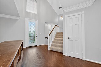 Building Photo - 901 Longmire Rd