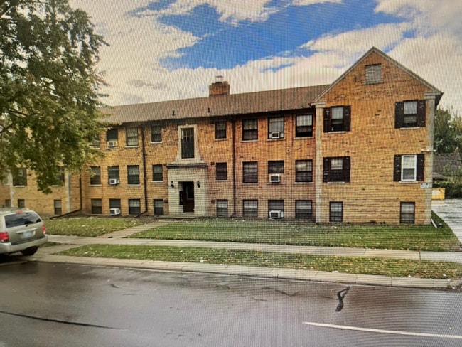 Building Photo - 4837 Cadieux Rd