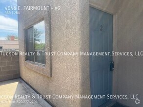 Building Photo - 4046 E Fairmount St