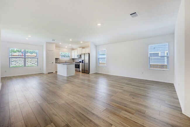 Building Photo - 171 Mendoza