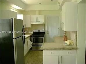 Building Photo - 4 br, 2 bath House - 936 Lenox Ave