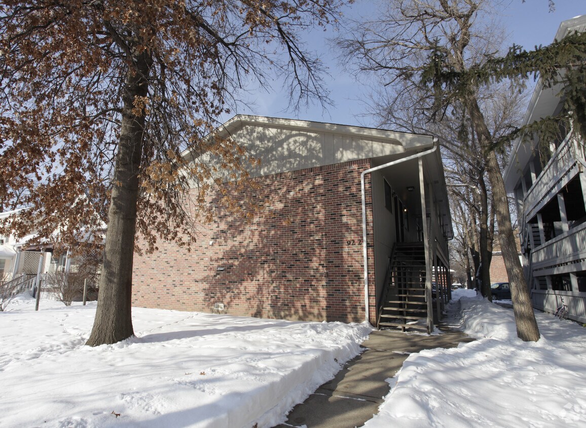Primary Photo - 922 C St