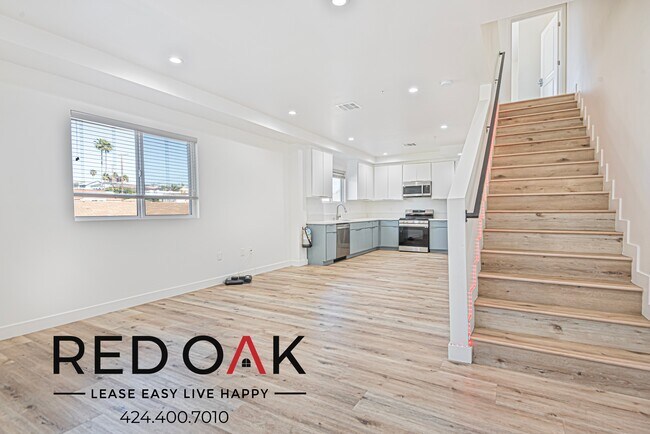 Building Photo - ~2 Weeks FREE~ Breathtaking Four Bedroom w...