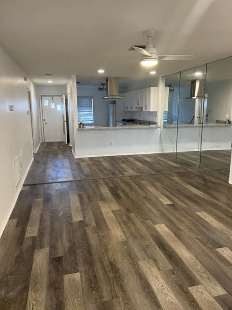 Building Photo - 5725 Fernley Dr E