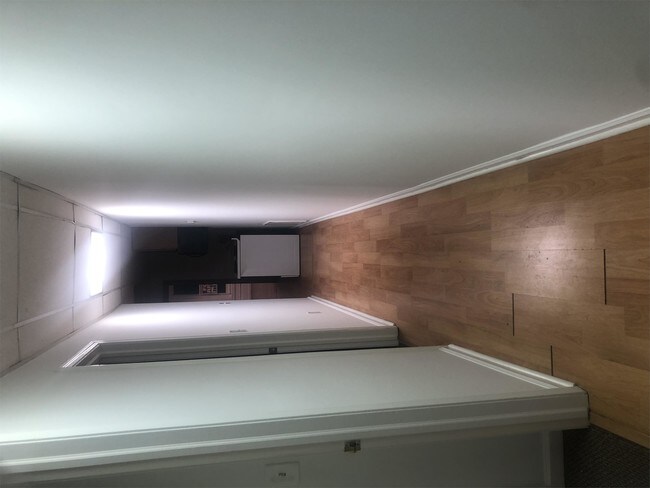 Foto del edificio - 23009 E Main St