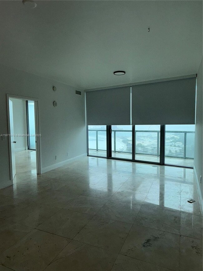 Building Photo - 888 Biscayne Blvd