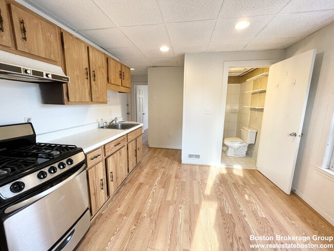 Foto del edificio - 105 Buttonwood St