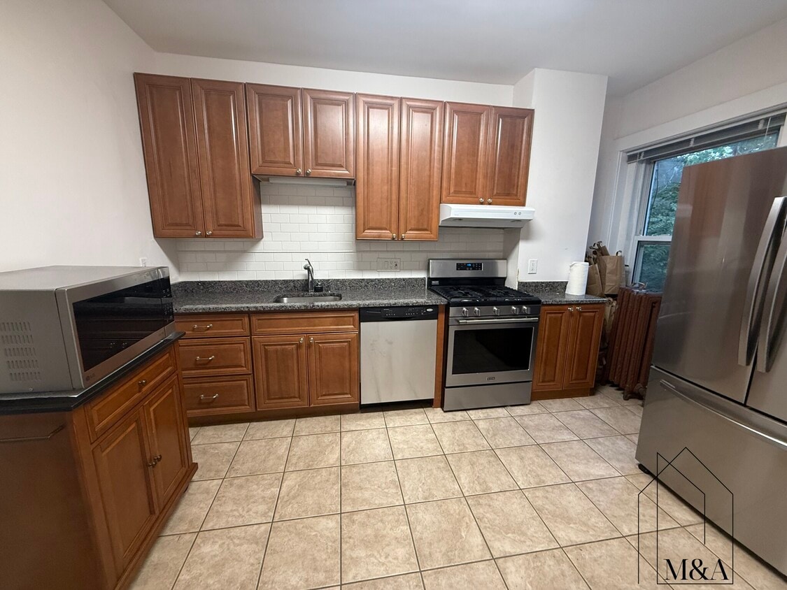 Foto principal - 43 Strathmore Rd