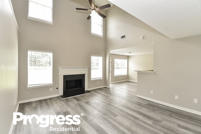 Foto del edificio - 1726 Byrom Pkwy