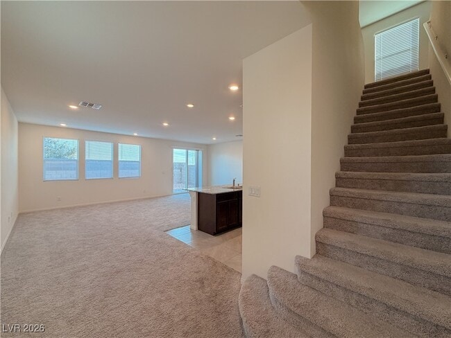 Foto del edificio - 6978 Dandelion Pk Ave