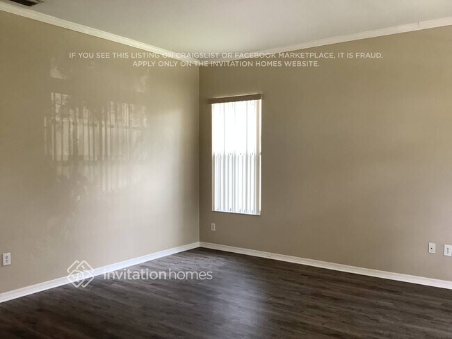 Foto del edificio - 3715 Eaglewood St
