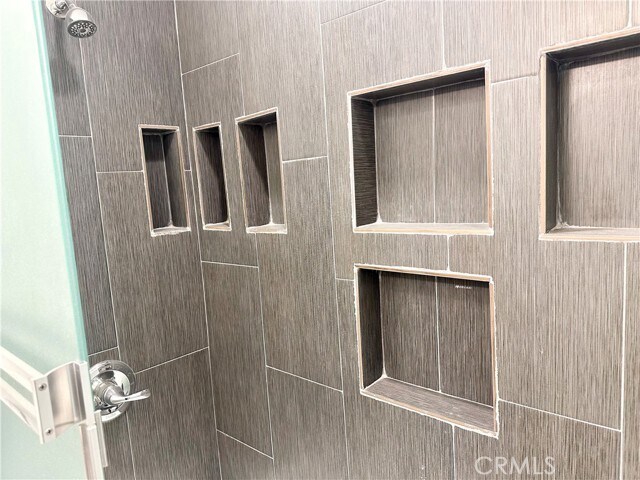 Foto del edificio - 15746 Magnolia Blvd