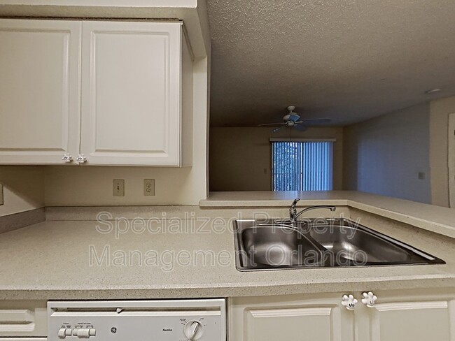 Foto del edificio - 1226 Bermuda Lakes Ln