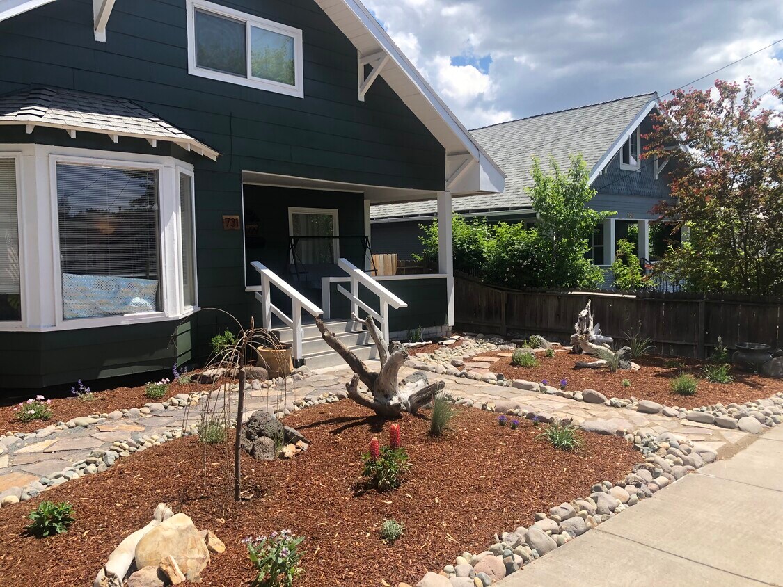 Foto principal - 729 N 11th St