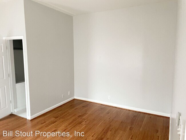 Building Photo - 2 br, 1 bath House - 213 S. Spring Street