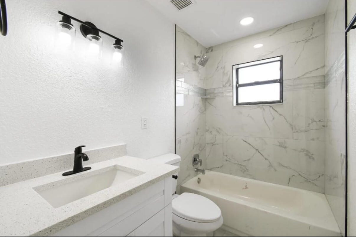 Foto del edificio - 3309 Housatonic Dr