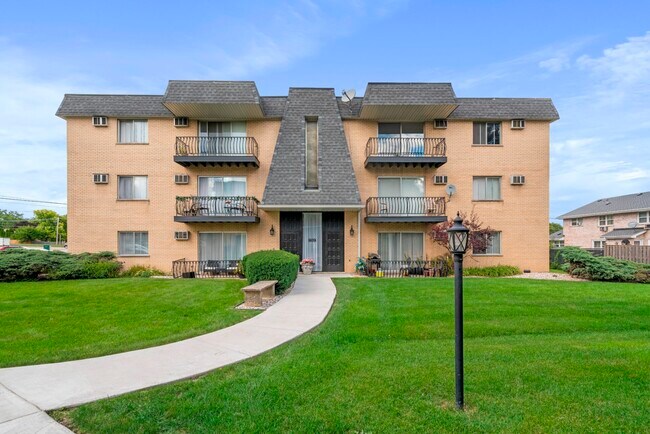 Foto del edificio - Plainfield Rd Apartments