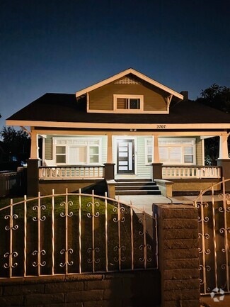 Building Photo - 2707 Cridge St