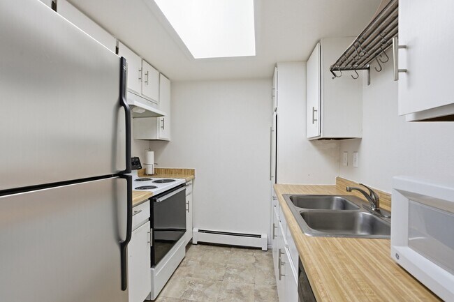 Foto del edificio - 1140 Walnut Ave