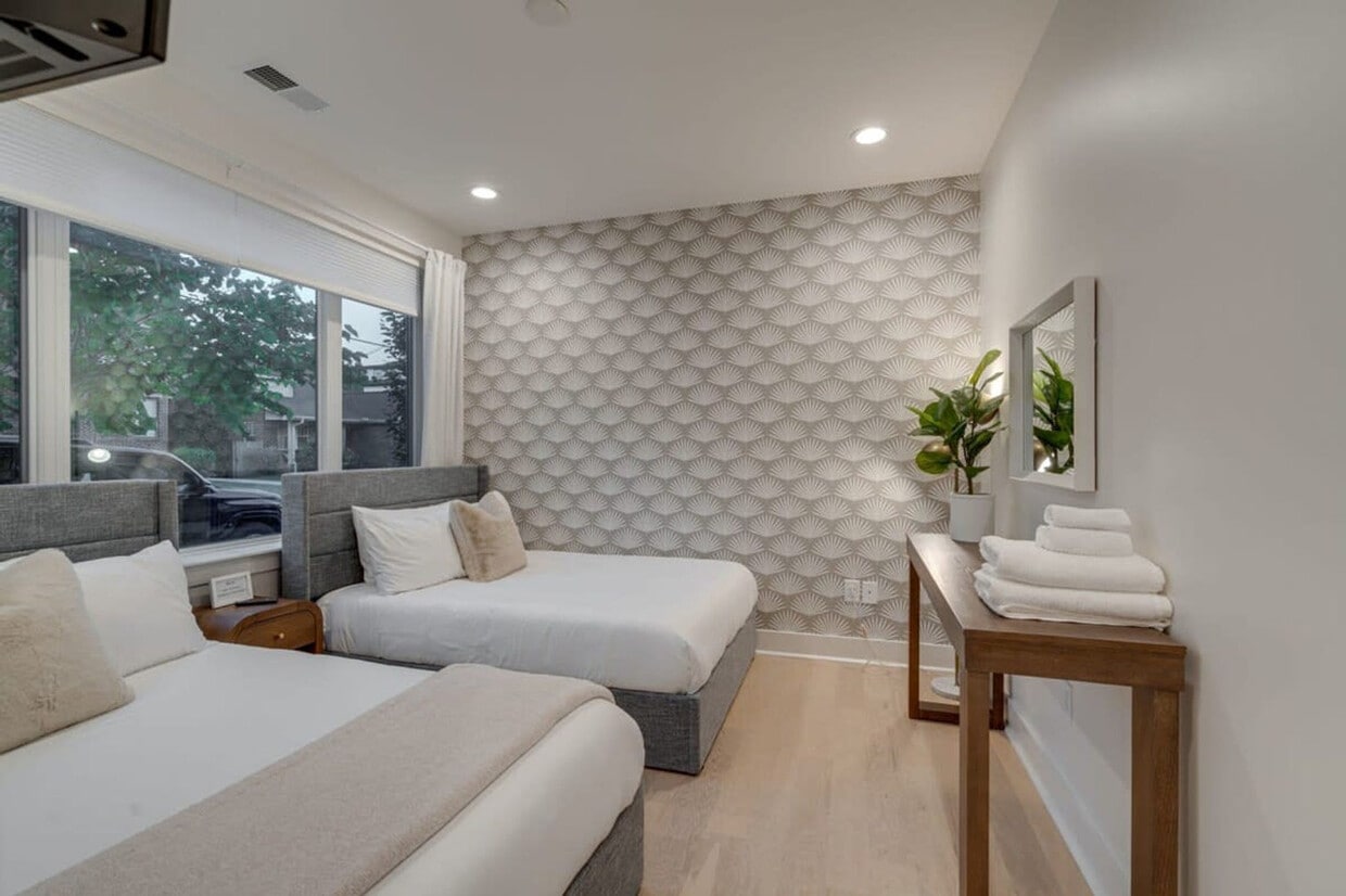 Foto principal - 1035a Scovel St
