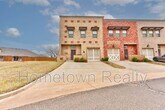 Foto principal - 463 S Fretz Ave