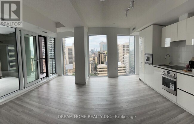 Photo du bâtiment - 238 Simcoe St