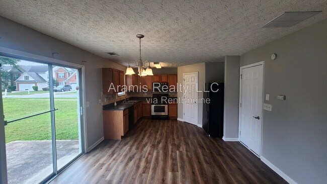 Foto del edificio - 4324 Grant Forest Cir