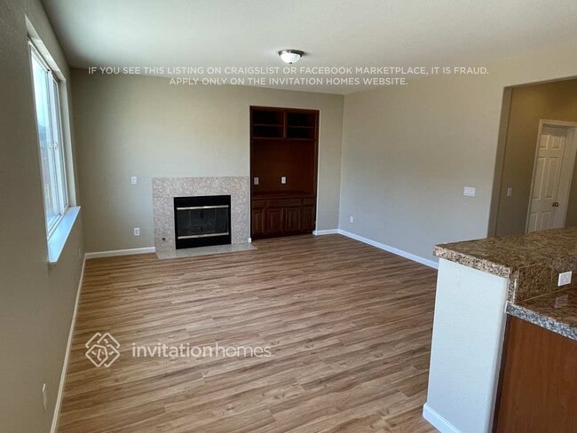 Building Photo - 116 Travertine Ave