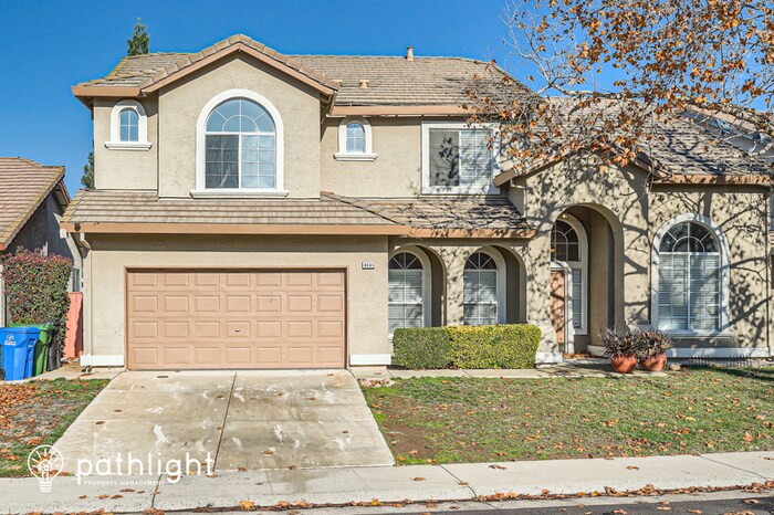 Foto principal - 8665 Alaska Range Way