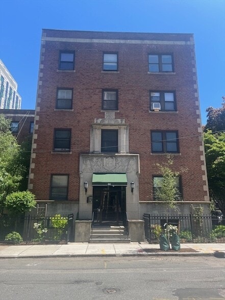 Photo - 86 Jersey Street Unit 33 Apartment