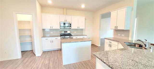 Foto del edificio - 1016 Mesquite Ln