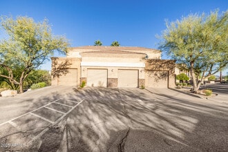 Building Photo - 12050 N Panorama Dr
