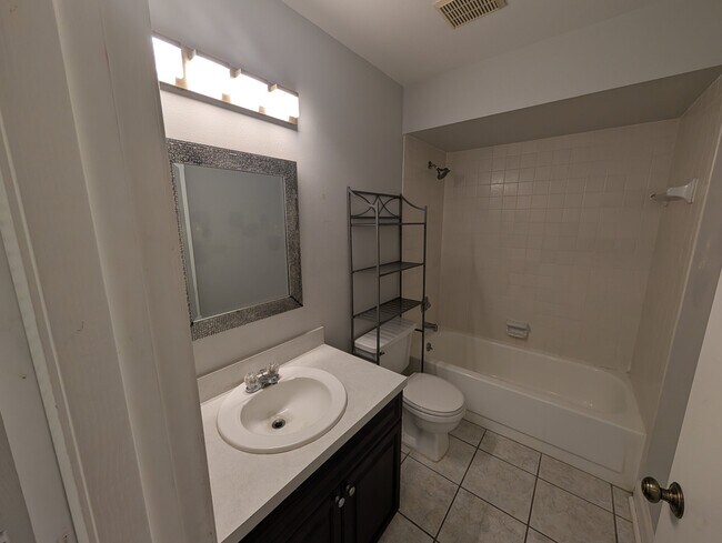 Foto del edificio - 7807 Amberlea Ct