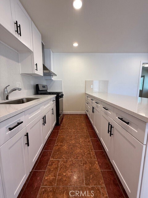 Foto del edificio - 347 E 224th St