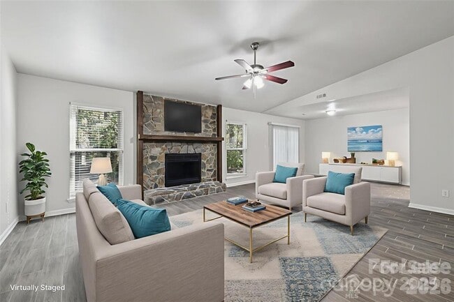 Building Photo - 7030 Huntsmaster Dr