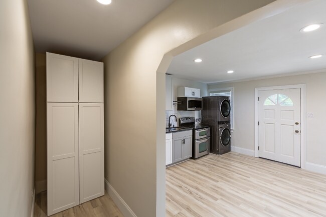 Foto del edificio - 11439 Scotland Ln