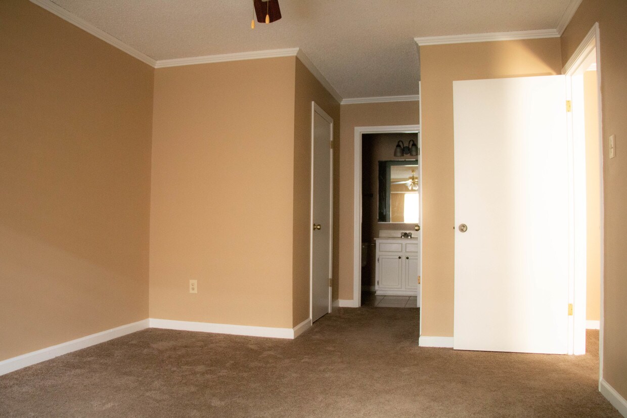 180 Burgin Ave, Baton Rouge, LA 70808 Apartments in Baton Rouge, LA