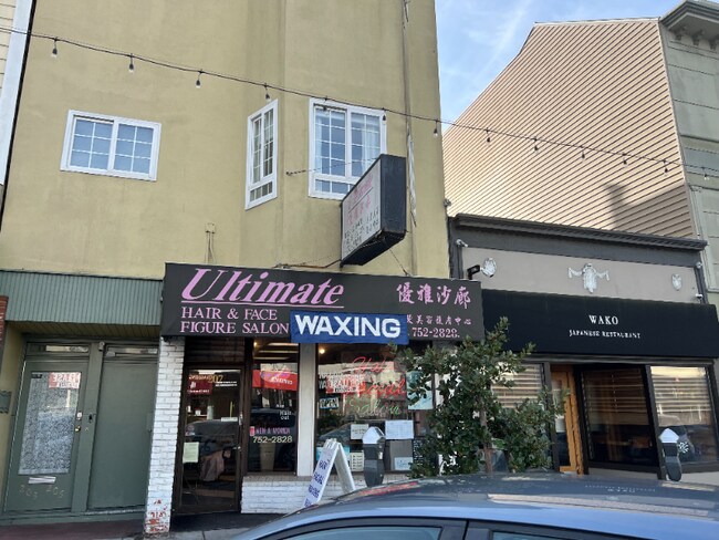 Building Photo - 205 Clement St