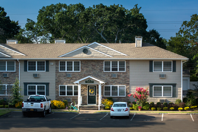 Foto del edificio - Fairfield Plaza West At West Sayville