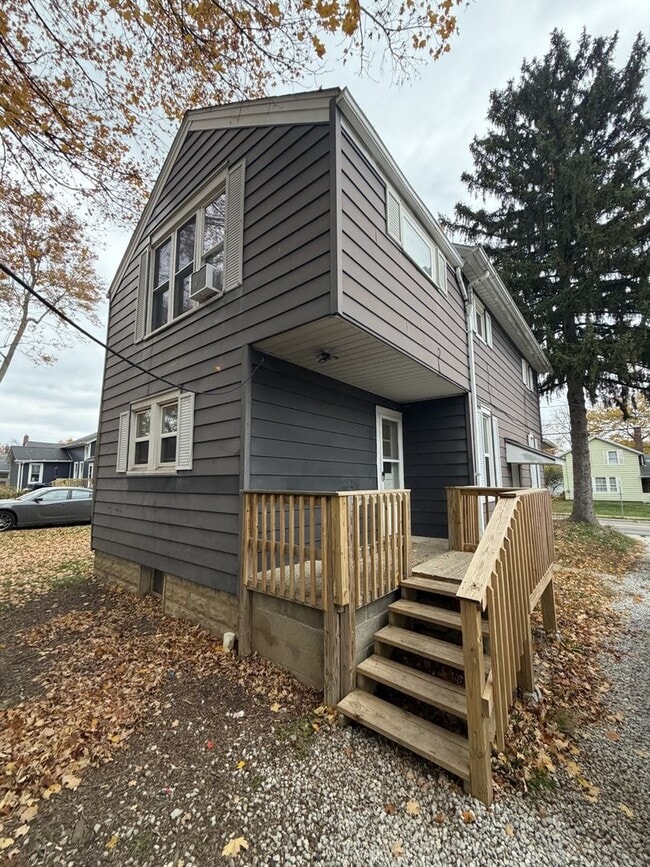 Building Photo - Three-bedroom, single family home