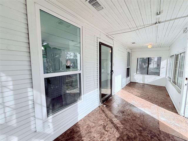 Foto del edificio - 727 W Day St