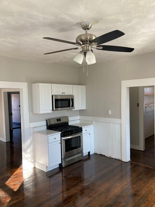 Foto principal - 636 Morton St