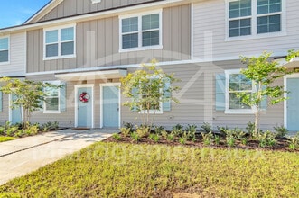 Building Photo - 8313 Asteroid St