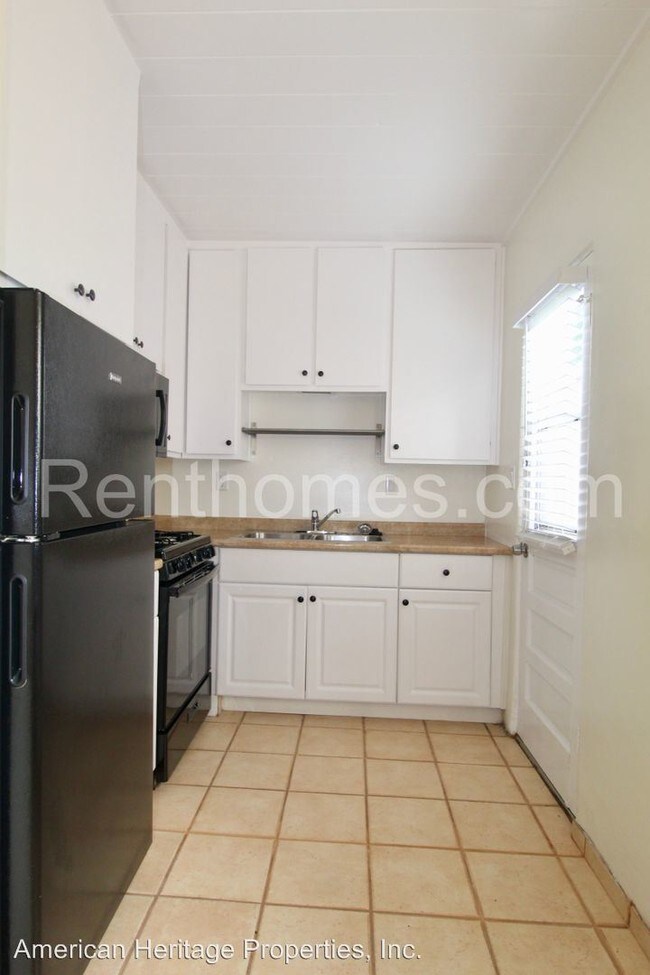 Foto del edificio - 2 br, 2 bath House - 5034 W. Point Loma Blvd