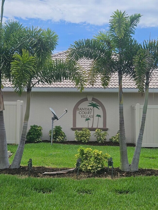 Foto del edificio - 16 Donlon Dr