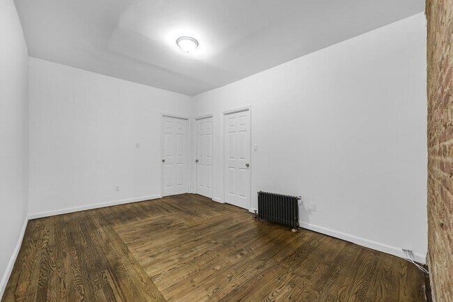 Foto del edificio - 188 Claremont Ave