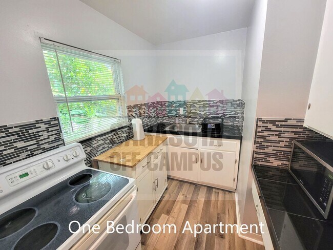 Photo - 946 40th St Apartment