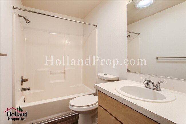 Foto del edificio - 159th 4223- GLPJ LLC
