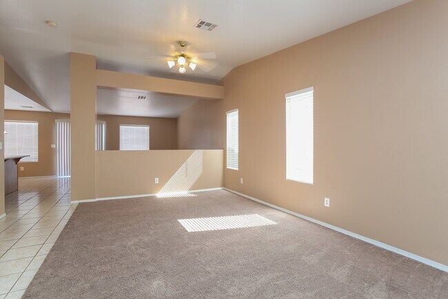 Building Photo - 2920 Meadow Flower Ave