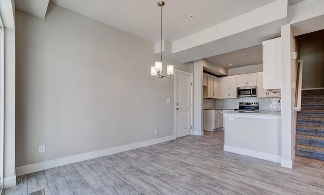 Building Photo - Modern 2 bed, 2.5 bath Townhome in Wellington, CO- Available July 10th!